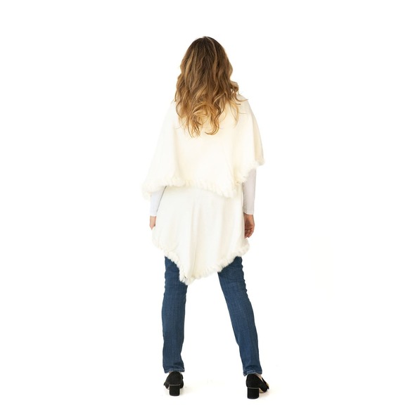 Heidi Kagan NWT Shawl‎ in Cream with Fur Trim our 4 styles Size One Size Boho - Picture 8 of 8